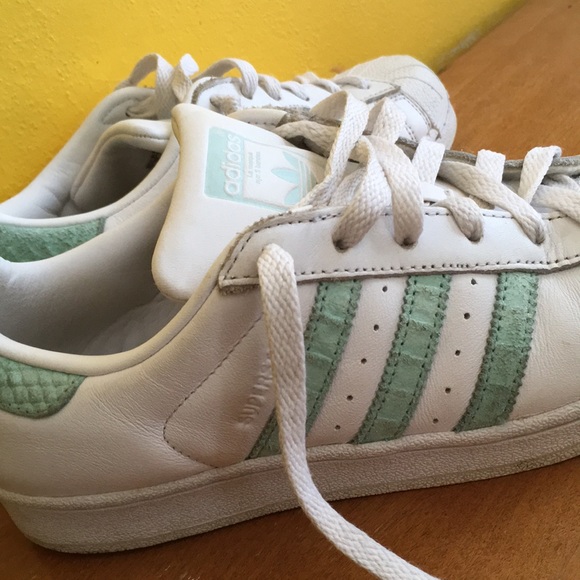 adidas superstar turquoise